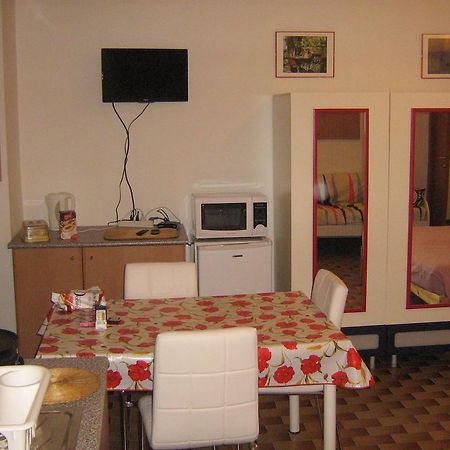 Apartamento Flat In Milan 3 Habitación foto